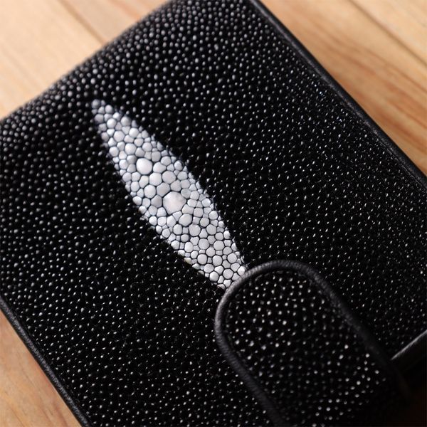 Портмоне чоловіче з натуральної шкіри морського ската STINGRAY LEATHER 18070 Чорне 18070 фото